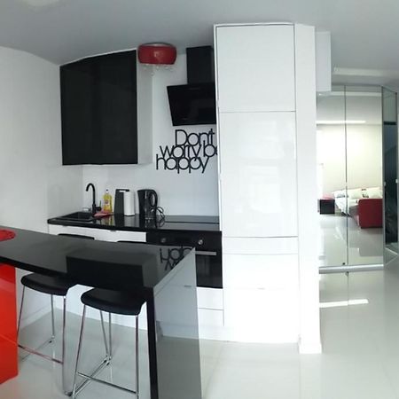 Apartamenty Centrum Rynek Mala Dwojka Kielce Eksteriør billede